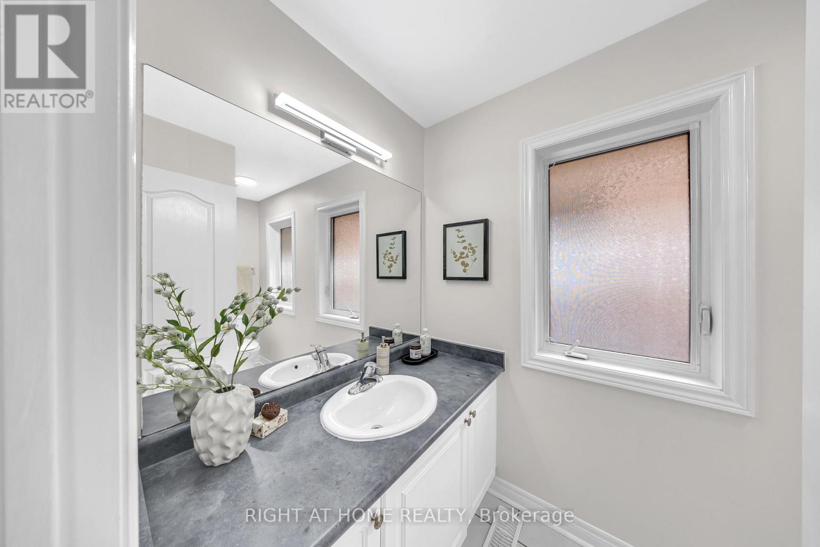 1396 Castlemore Avenue, Markham, Ontario  L6E 0H1 - Photo 32 - N13218390
