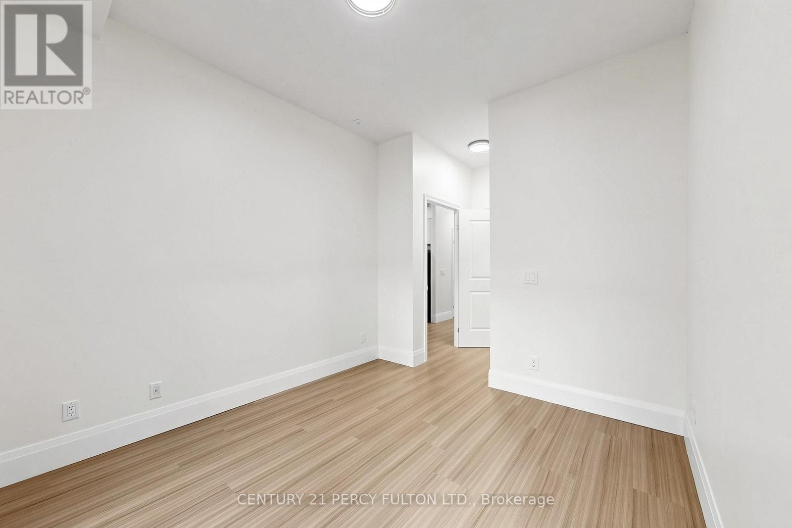 102 - 57 Upper Duke Crescent, Markham, Ontario  L6G 0B9 - Photo 19 - N13218408