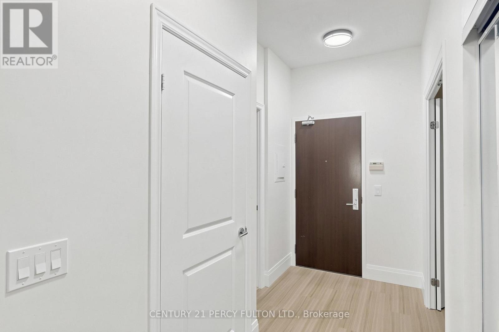 102 - 57 Upper Duke Crescent, Markham, Ontario  L6G 0B9 - Photo 31 - N13218408