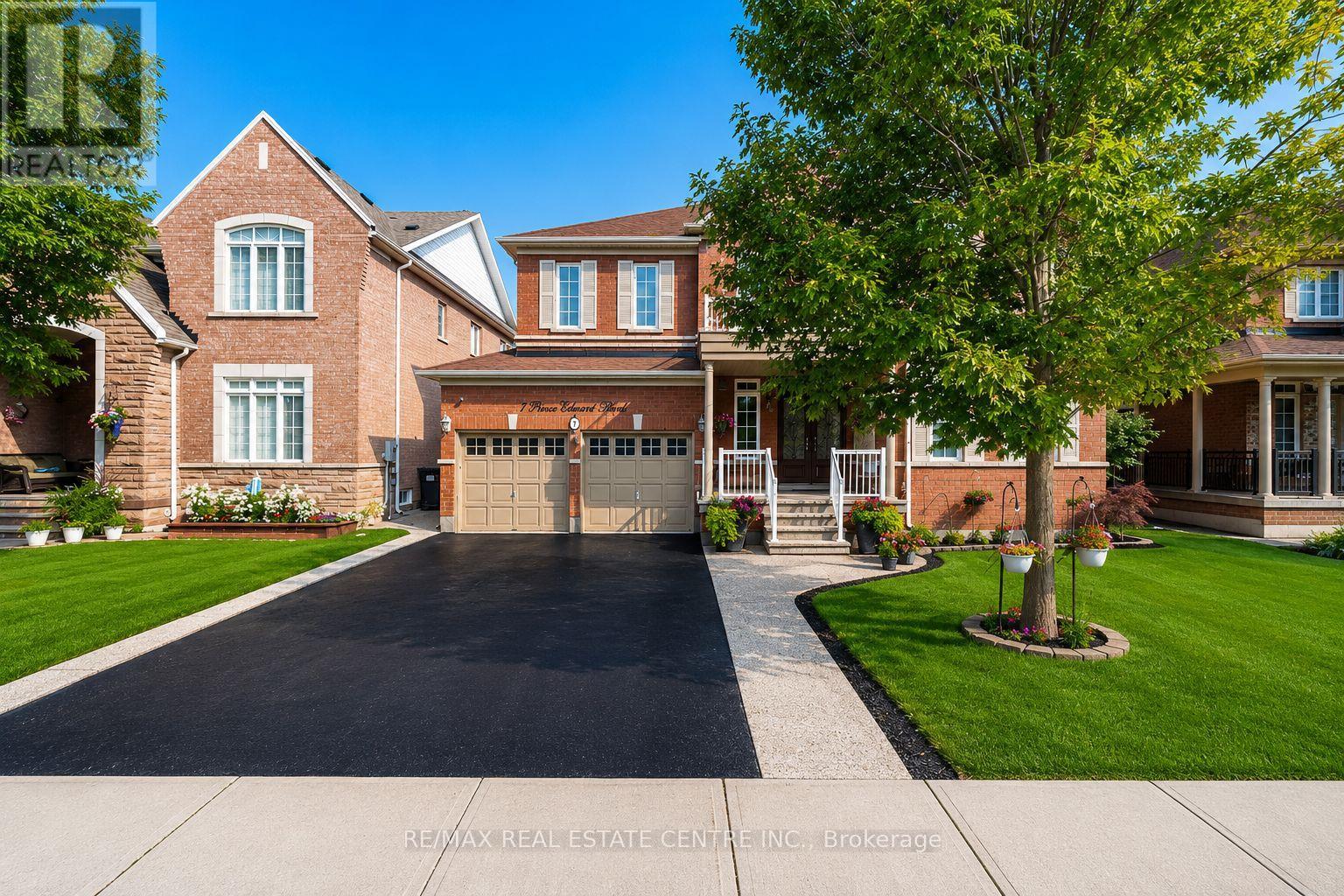 7 PRINCE EDWARD BOULEVARD, Brampton, Ontario