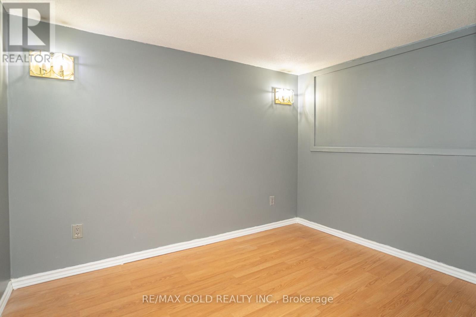 24 Bingham Road, Brampton, Ontario L6V 2K1 - Photo 10 - W13218414