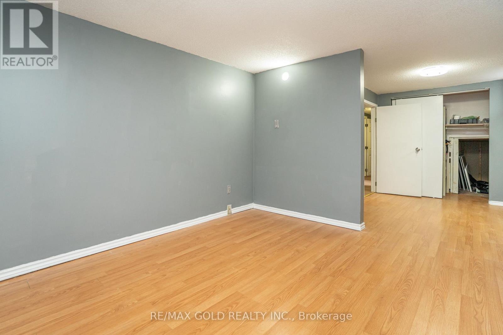 24 Bingham Road, Brampton, Ontario L6V 2K1 - Photo 14 - W13218414