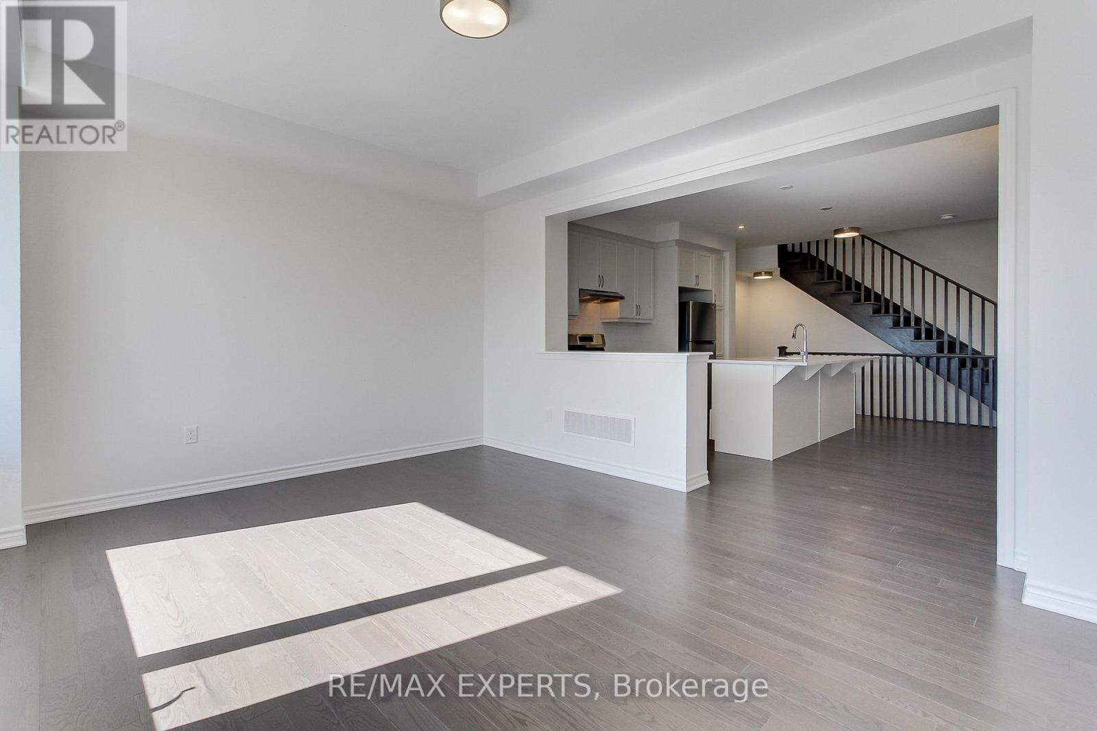 1237 Poppy Gardens, Oakville, Ontario  L6H 7Y4 - Photo 1 - W13218420