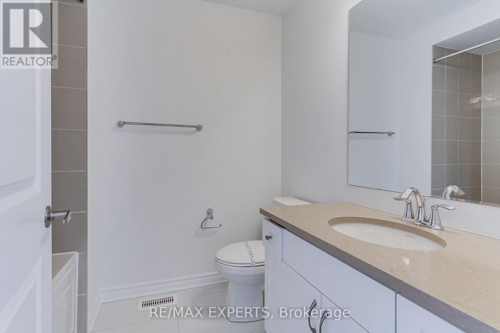 1237 Poppy Gardens, Oakville, Ontario  L6H 7Y4 - Photo 19 - W13218420