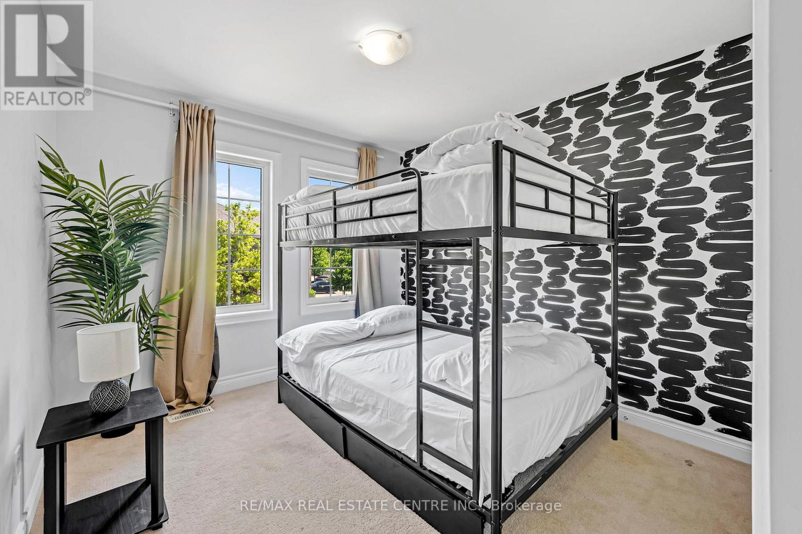 72 Lady Evelyn Crescent, Brampton, Ontario  L6Y 6C6 - Photo 28 - W13218430