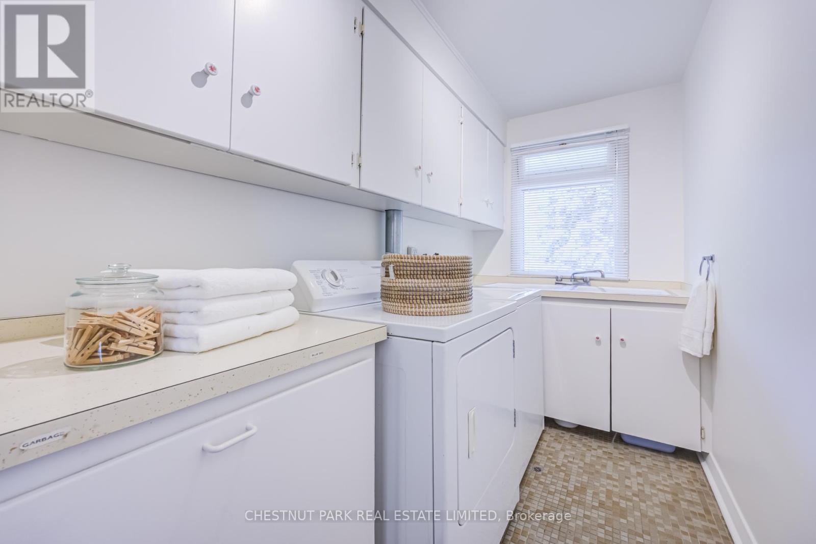 26 Hearthstone Crescent, Toronto, Ontario  M2R 1G3 - Photo 15 - C13213732