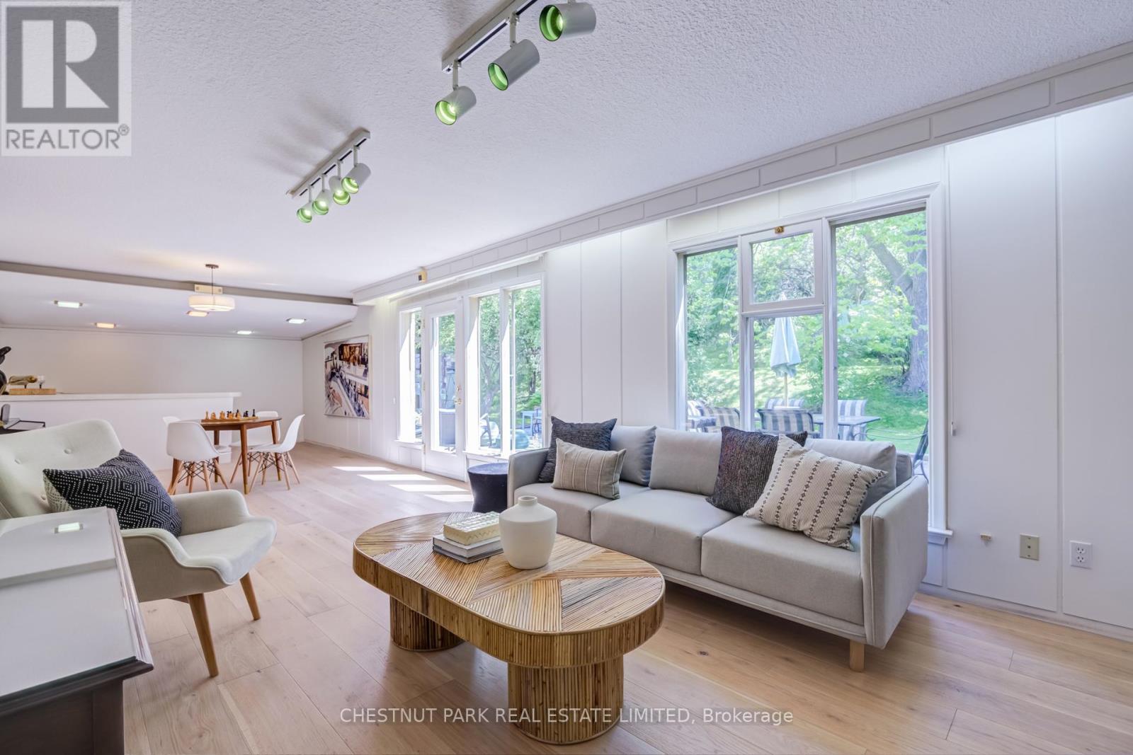 26 Hearthstone Crescent, Toronto, Ontario  M2R 1G3 - Photo 29 - C13213732