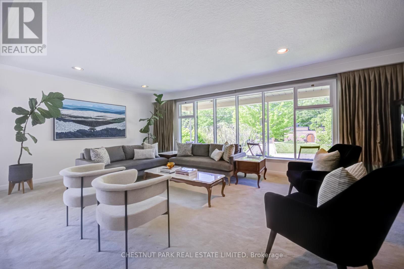 26 Hearthstone Crescent, Toronto, Ontario  M2R 1G3 - Photo 7 - C13213732