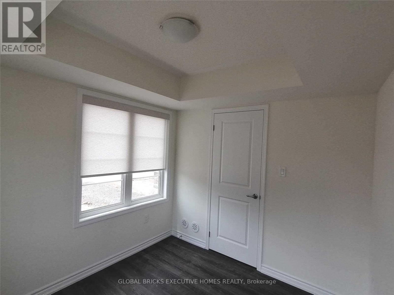 3461 Vernon Powell Drive, Oakville, Ontario  L6H 0Y1 - Photo 12 - W13218138