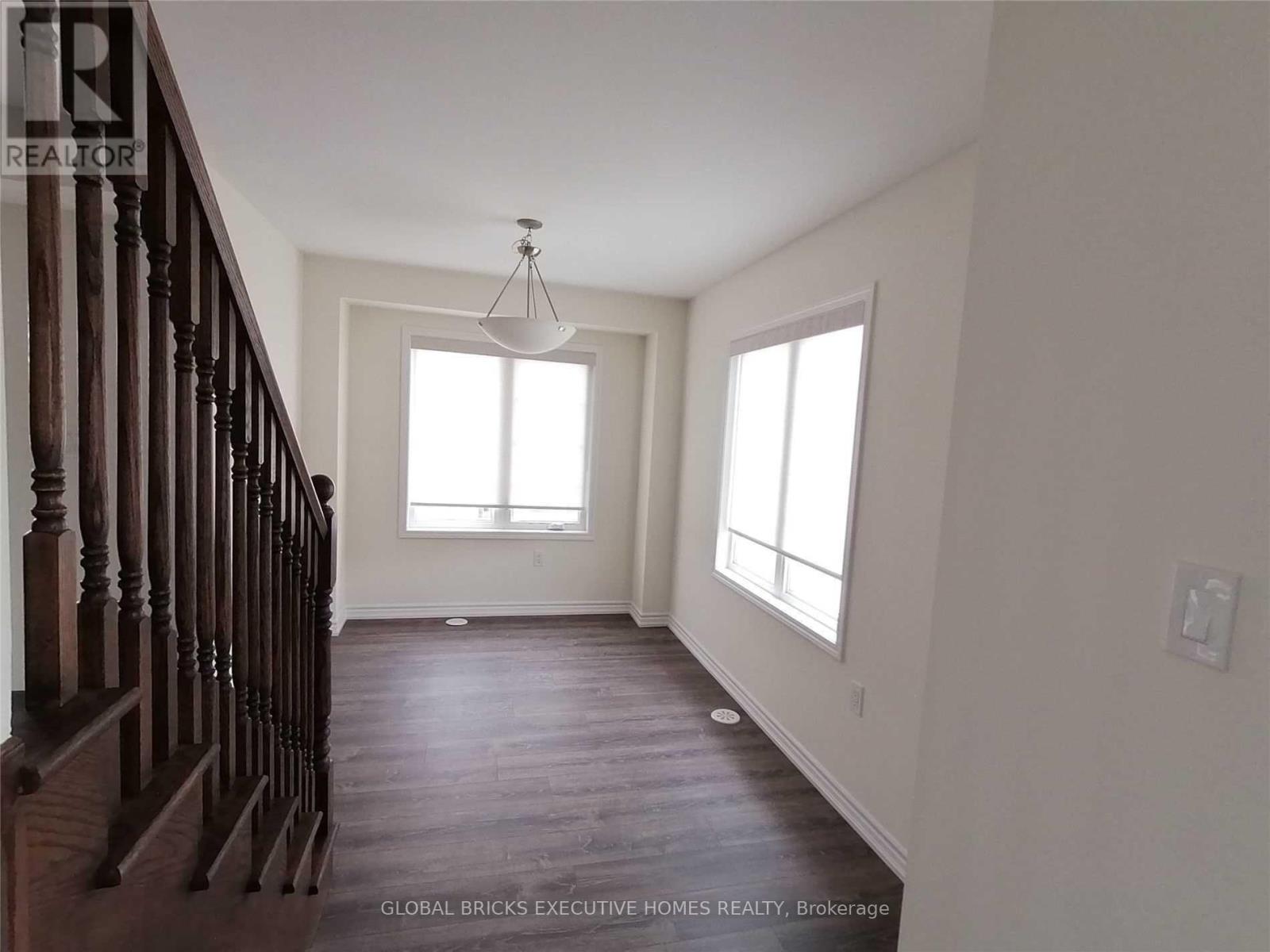 3461 Vernon Powell Drive, Oakville, Ontario  L6H 0Y1 - Photo 5 - W13218138