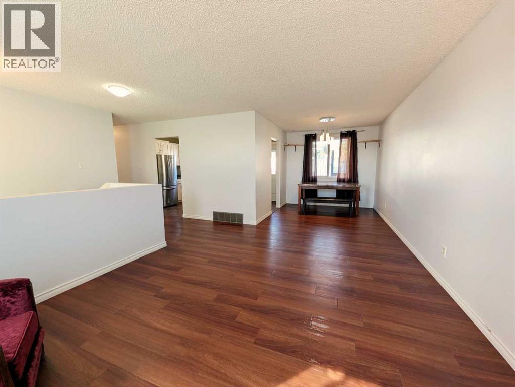 26 Sunset Drive, Spirit River, Alberta  T0H 3G0 - Photo 5 - A2312456