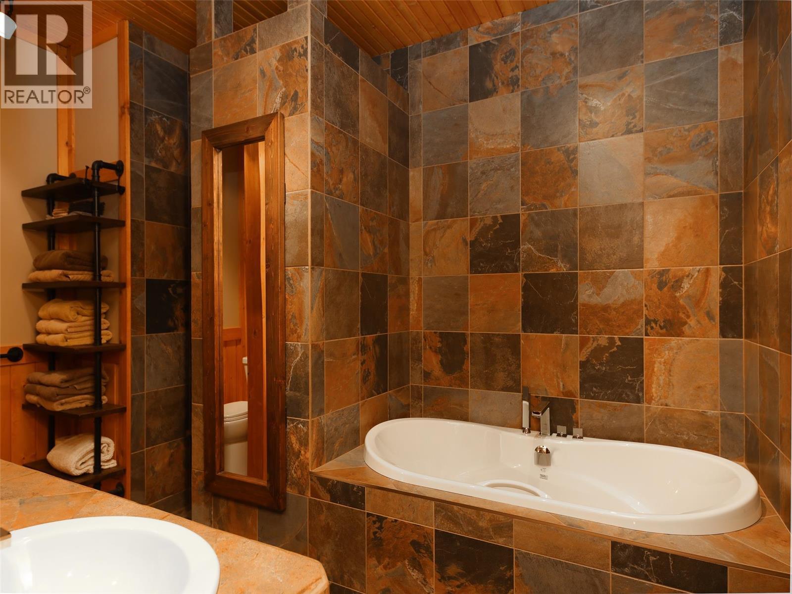 3032 Ourtoland Road, West Kelowna, British Columbia  V1Z 2H8 - Photo 23 - 10389455