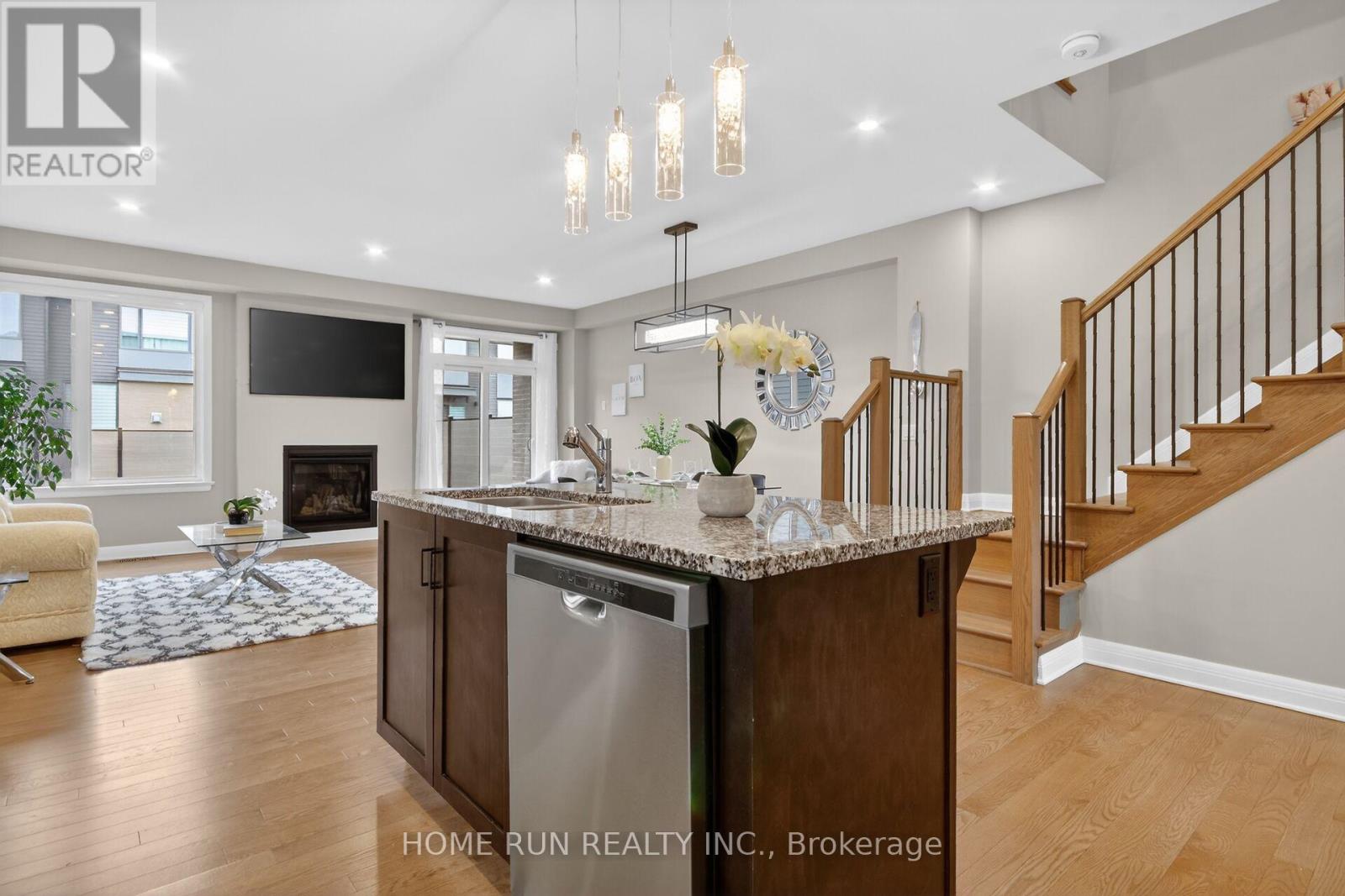 308 Wigwas Street, Ottawa, Ontario  K1K 5A1 - Photo 14 - X13218456