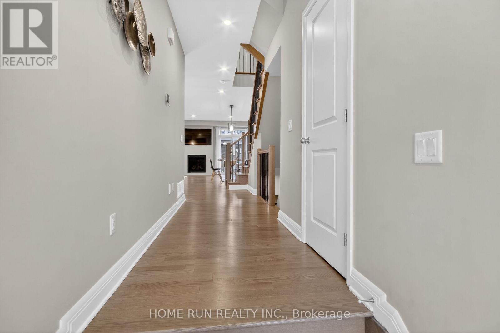 308 Wigwas Street, Ottawa, Ontario  K1K 5A1 - Photo 5 - X13218456