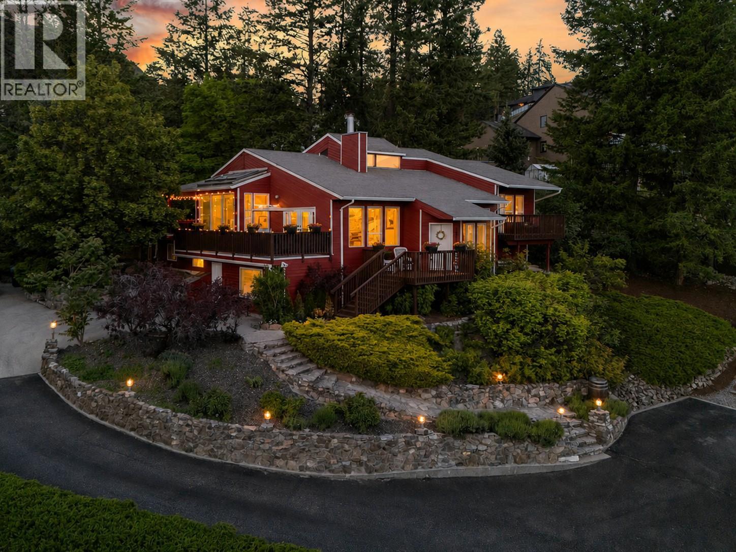 1532 Klein Road, West Kelowna, British Columbia  V1Z 3H5 - Photo 2 - 10385738