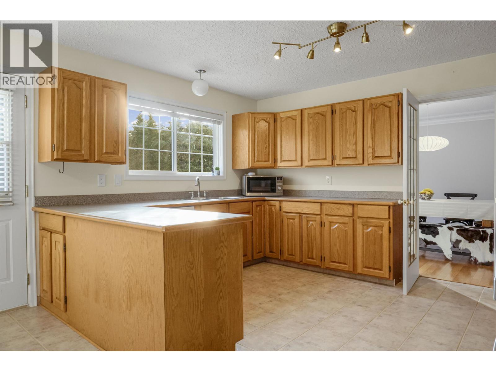 140 Smith Street, Kitimat, British Columbia  V8C 2R5 - Photo 5 - R3117835