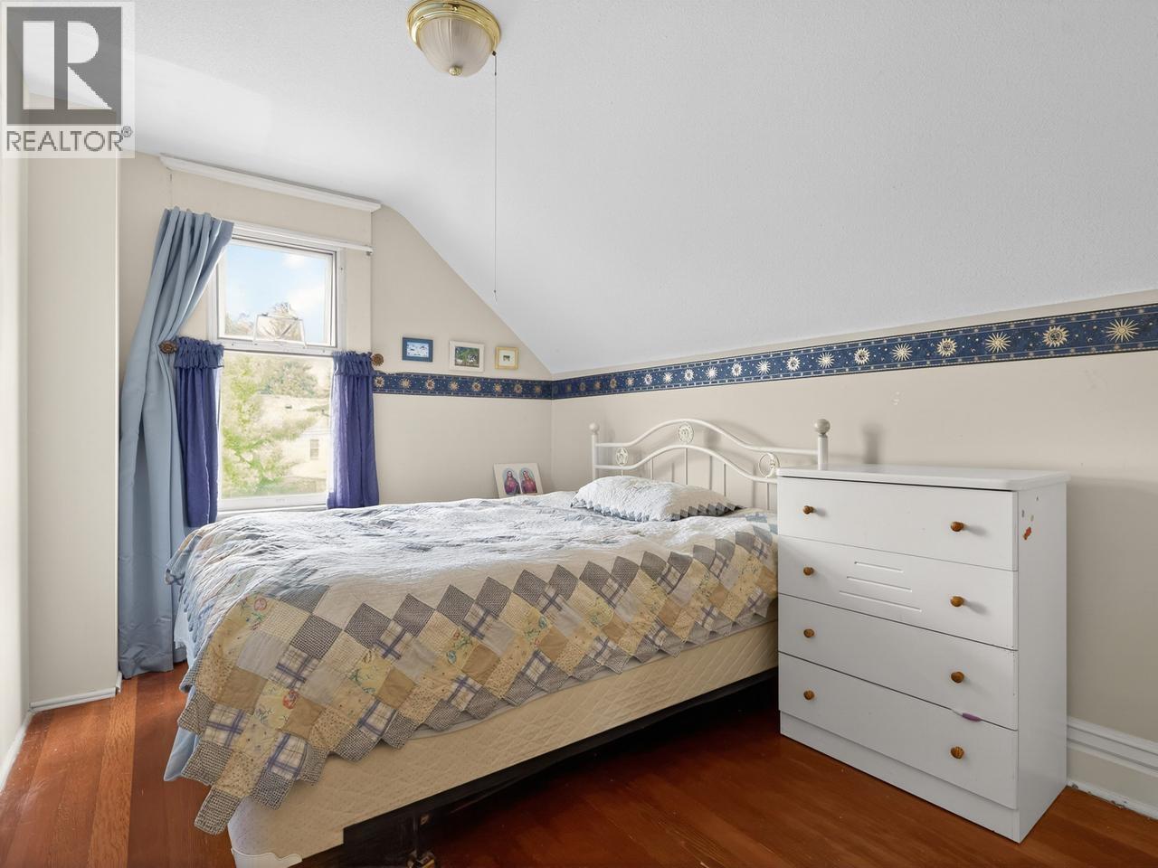 836 Thirteenth Street, New Westminster, British Columbia  V3M 4M9 - Photo 14 - R3127567