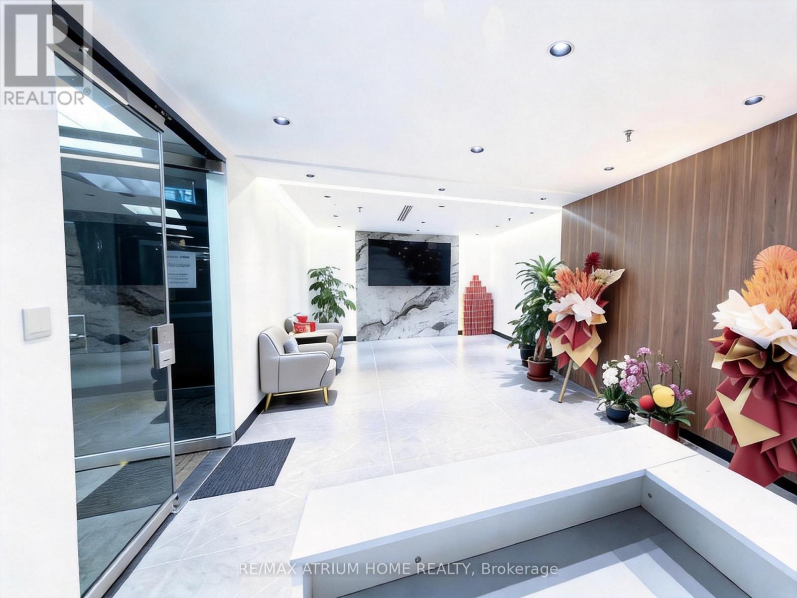 3190 STEELES AVENUE E, Markham, Ontario