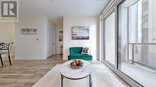 208 - 9085 Jane Street, Vaughan, Ontario L4K 0L8 - Photo 5 - N13218446