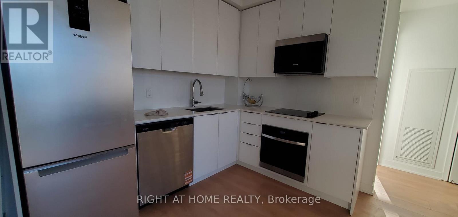 1124 - 498 Caldari Road, Vaughan, Ontario  L4K 0R6 - Photo 6 - N13218454