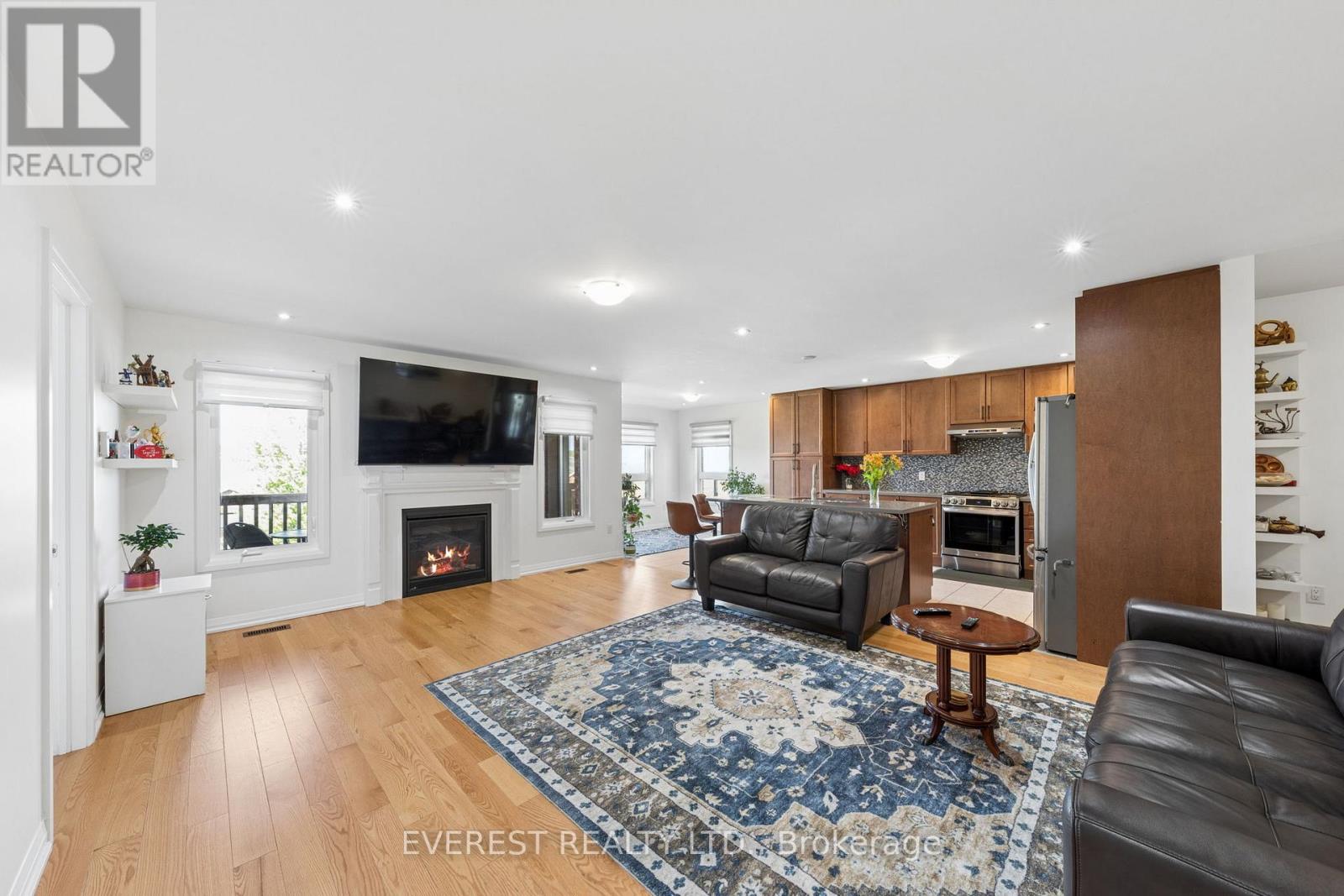 14 Hewson Street, Penetanguishene, Ontario  L9M 0V7 - Photo 14 - S13218436
