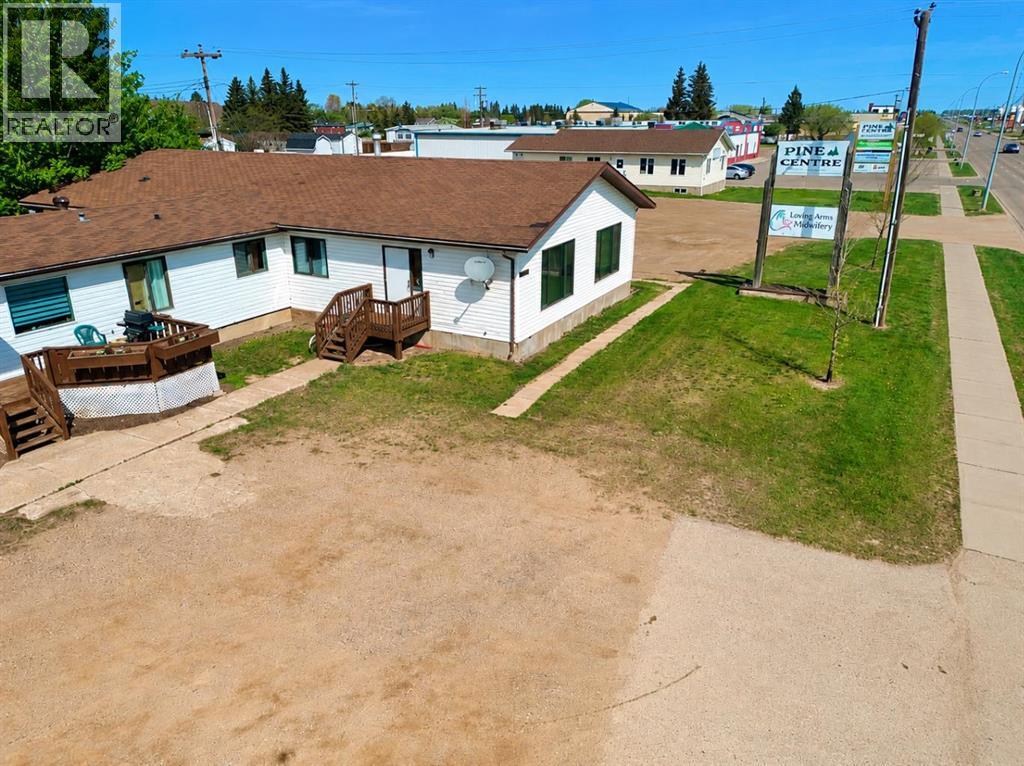 10002 96 Avenue, la crete, Alberta