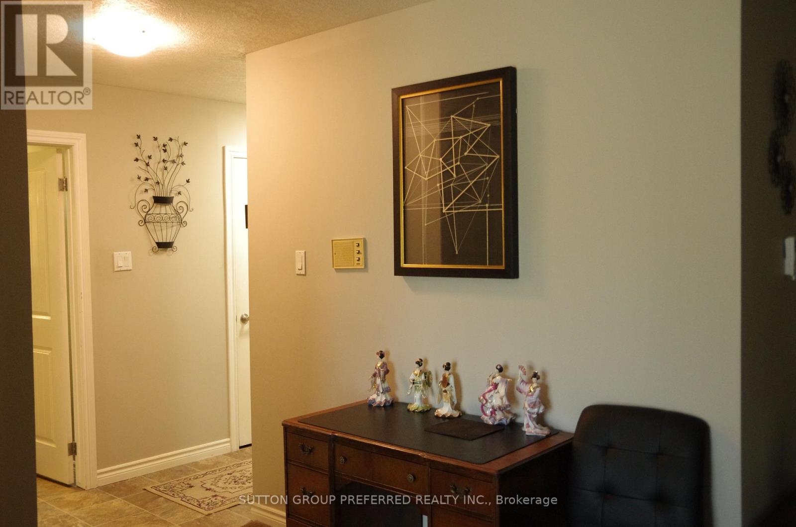113 - 148 Conway Drive, London South, Ontario  N6E 3N4 - Photo 12 - X12889934