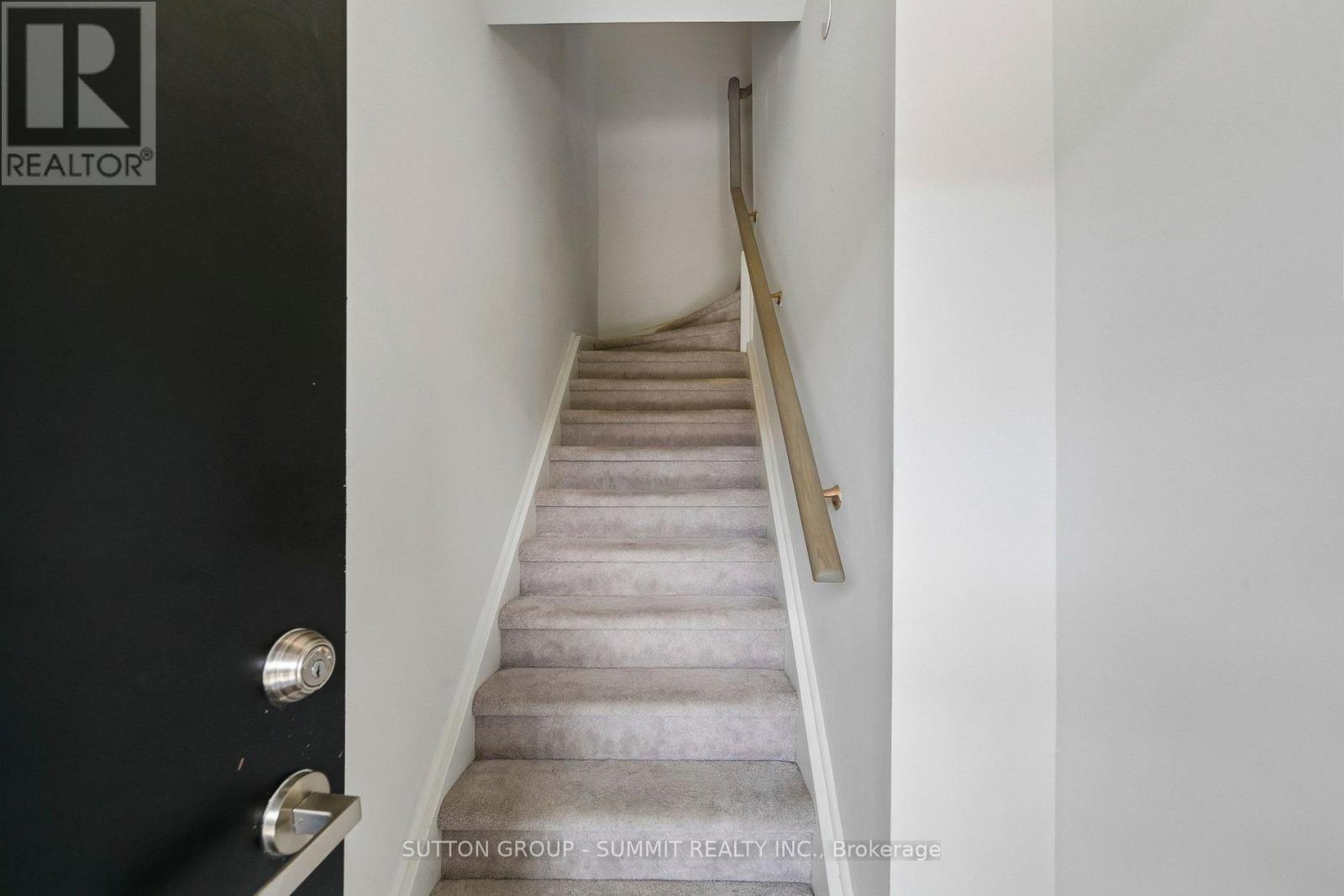 16 - 3556 Colonial Drive, Mississauga, Ontario  L5L 0B9 - Photo 2 - W13218434