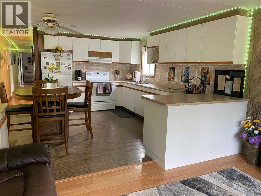 30 Pinewoods Drive, Rural Clearwater County, Alberta  T4T 2A4 - Photo 9 - A2315153