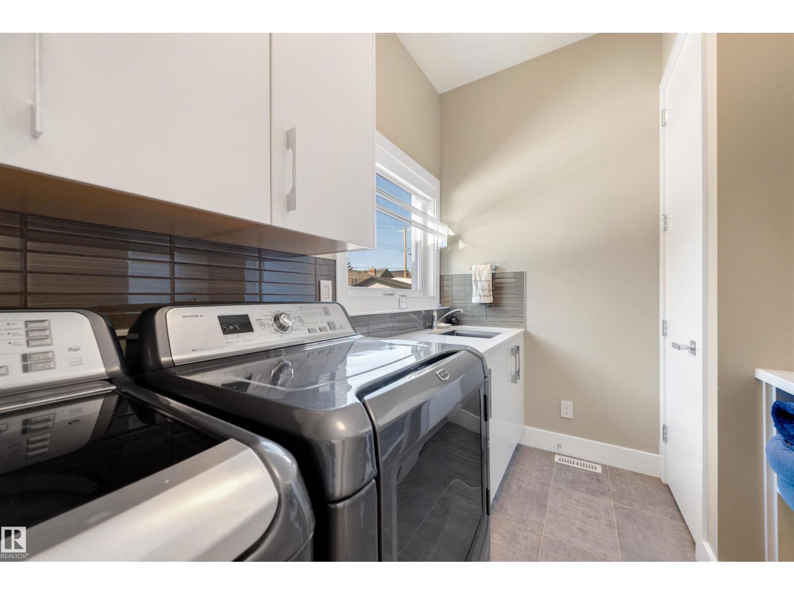 8408 118 St NW, Edmonton, Alberta  T6G 1T3 - Photo 15 - E4477068