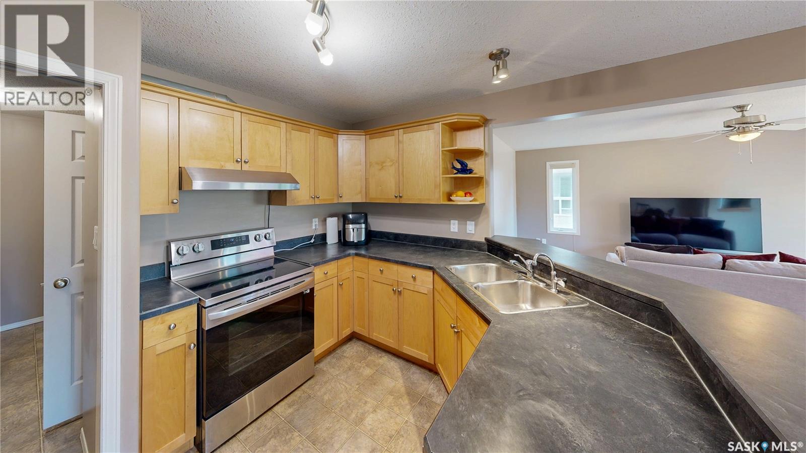 7058 Wascana Cove Drive, Regina, Saskatchewan  S4V 3E9 - Photo 15 - SK037543