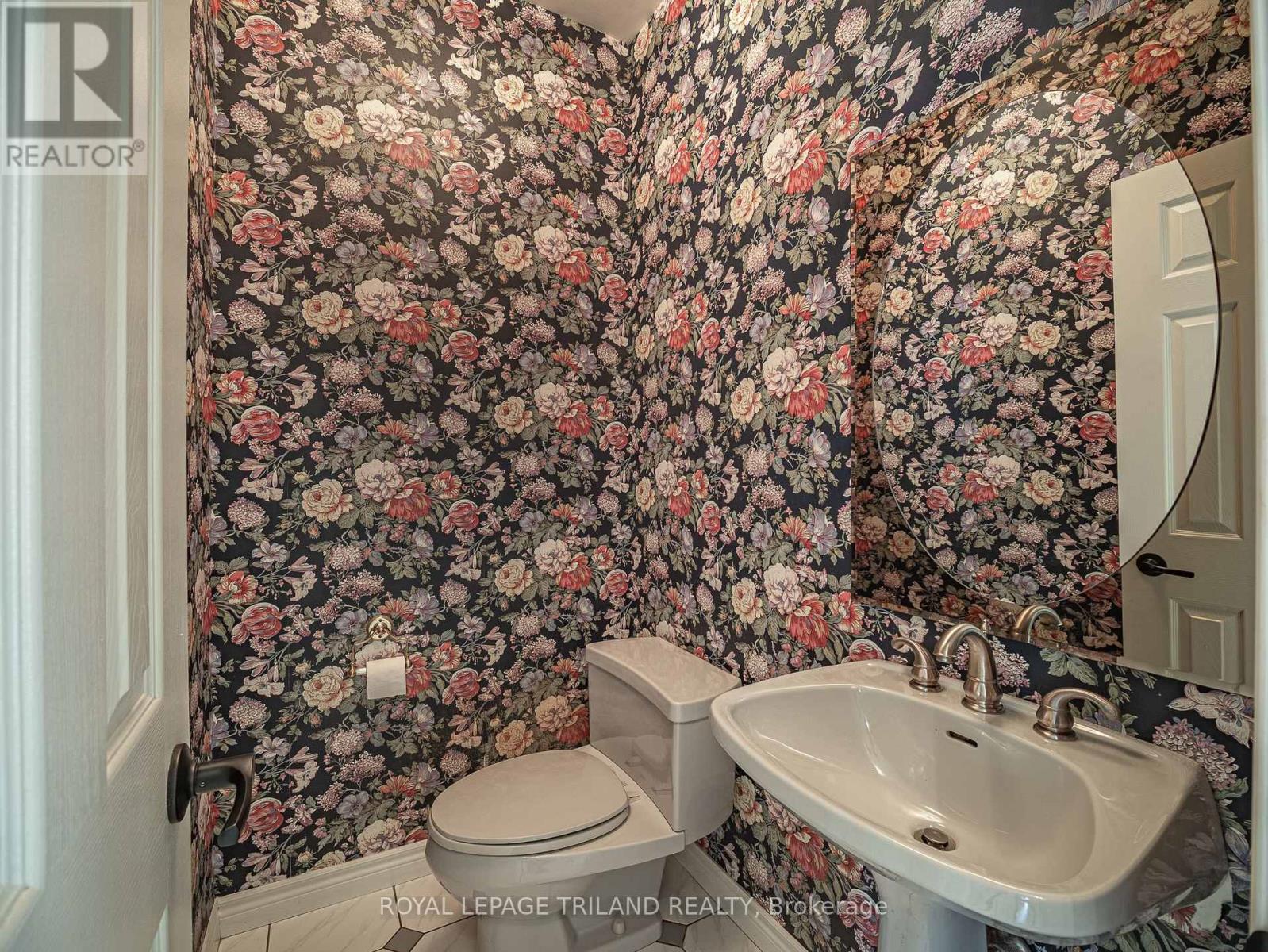 18 Angus Court W, London North, Ontario  N5X 3J4 - Photo 13 - X13218520
