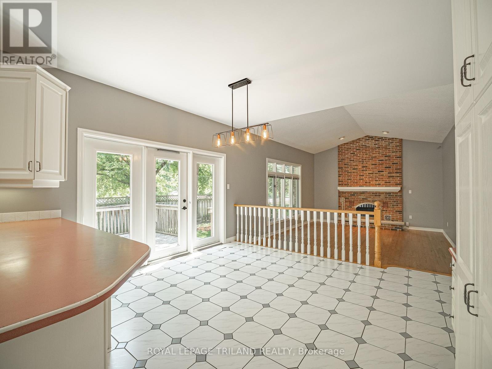 18 Angus Court W, London North, Ontario  N5X 3J4 - Photo 16 - X13218520