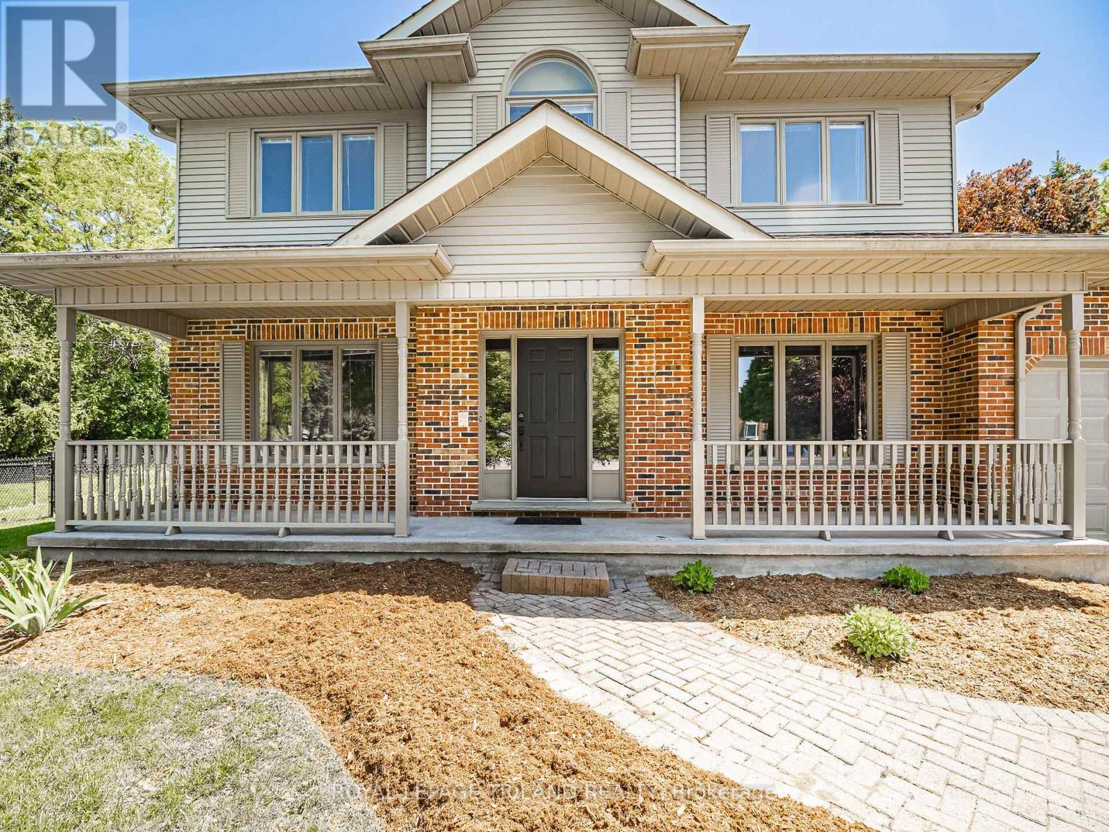 18 Angus Court W, London North, Ontario  N5X 3J4 - Photo 3 - X13218520