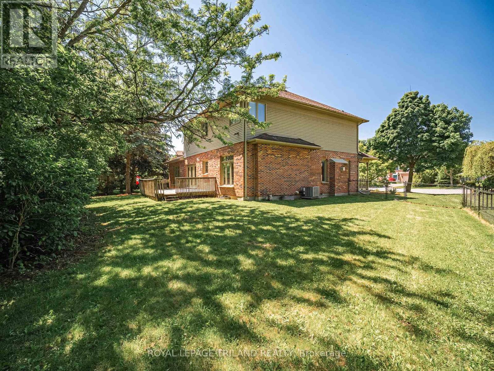 18 Angus Court W, London North, Ontario  N5X 3J4 - Photo 46 - X13218520