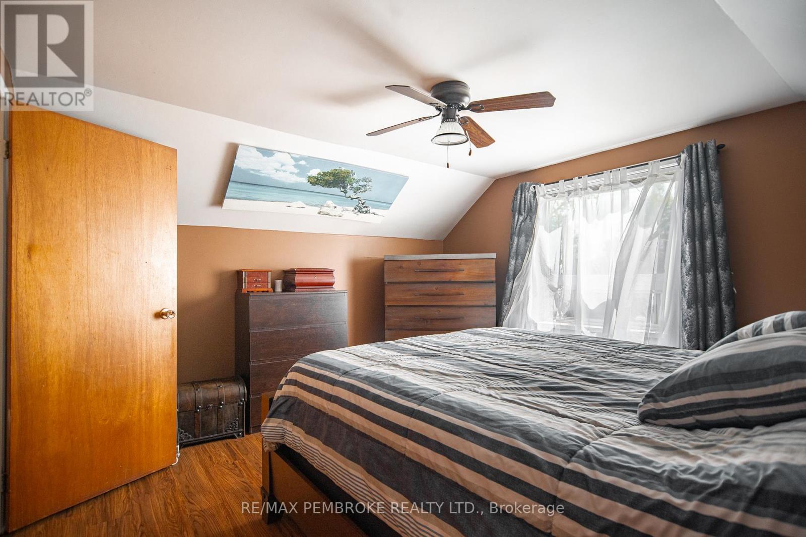 2185 Petawawa Boulevard, Petawawa, Ontario K8A 7G8 - Photo 31 - X13218482
