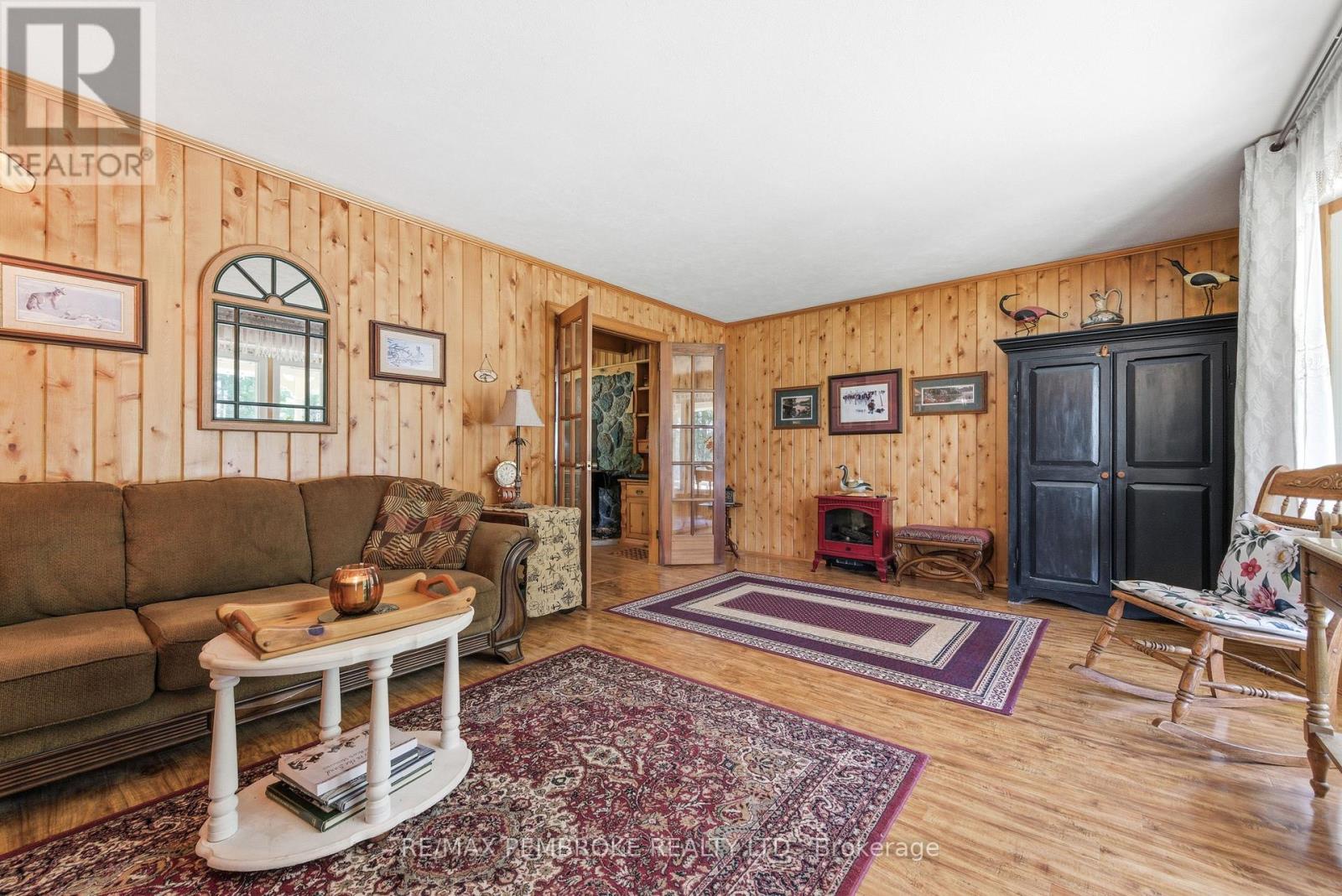 236 Witt Road, Laurentian Valley, Ontario K8A 6W5 - Photo 11 - X13218530