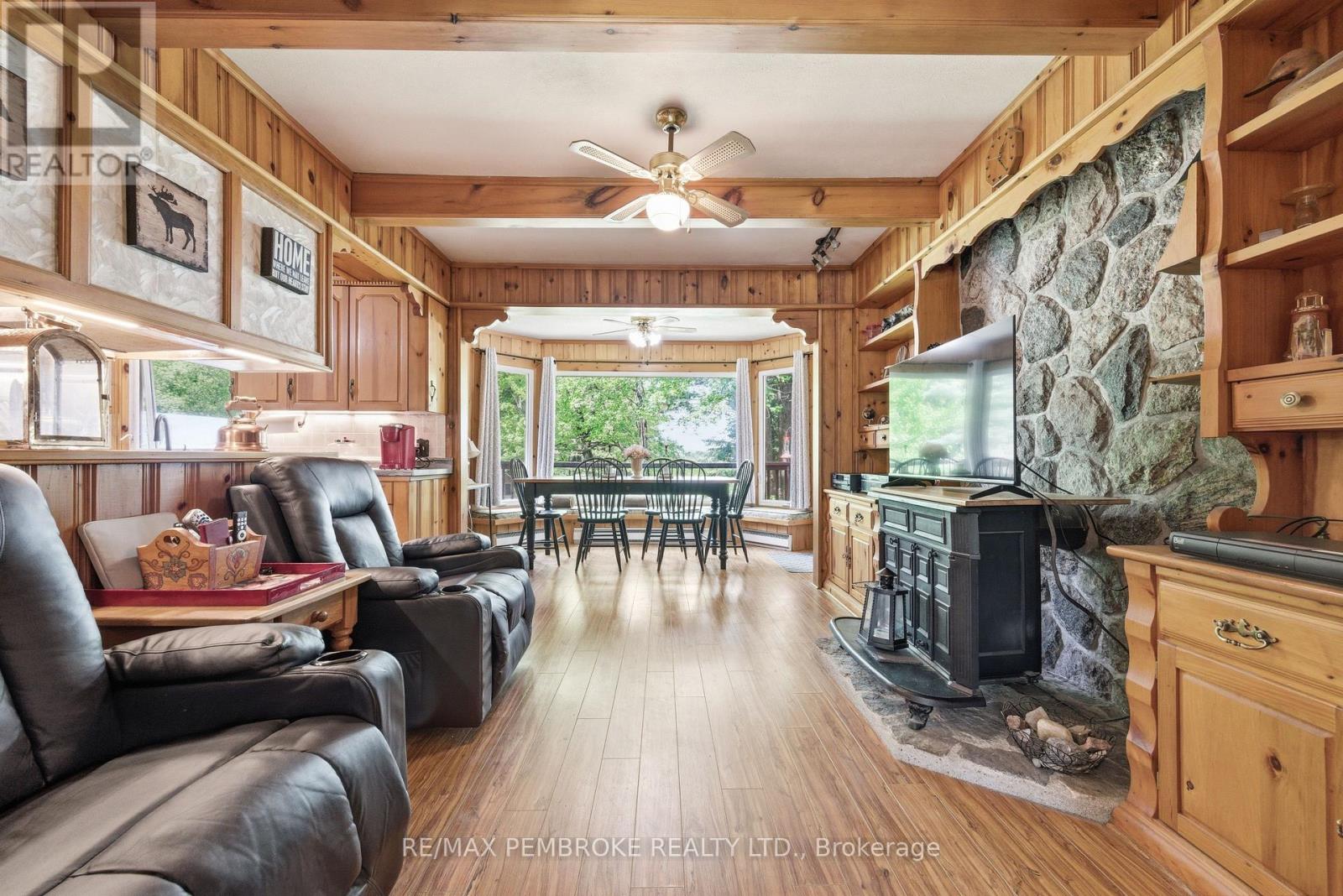 236 Witt Road, Laurentian Valley, Ontario K8A 6W5 - Photo 14 - X13218530