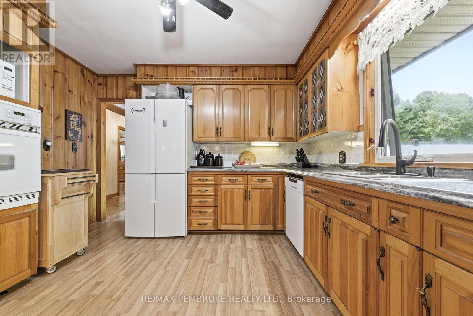 236 Witt Road, Laurentian Valley, Ontario K8A 6W5 - Photo 20 - X13218530