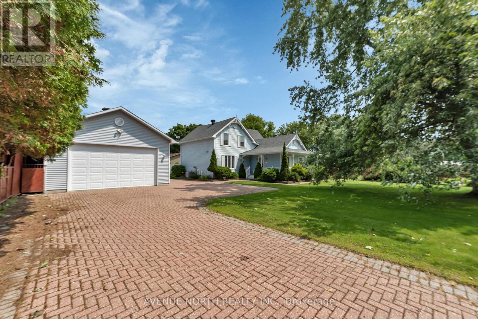 21 Pilon Street, Russell, Ontario  K0A 1W0 - Photo 1 - X13218470