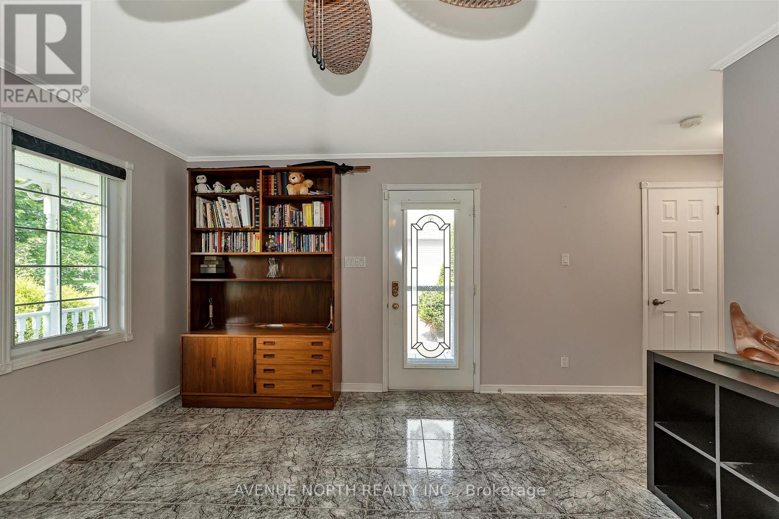 21 Pilon Street, Russell, Ontario  K0A 1W0 - Photo 3 - X13218470