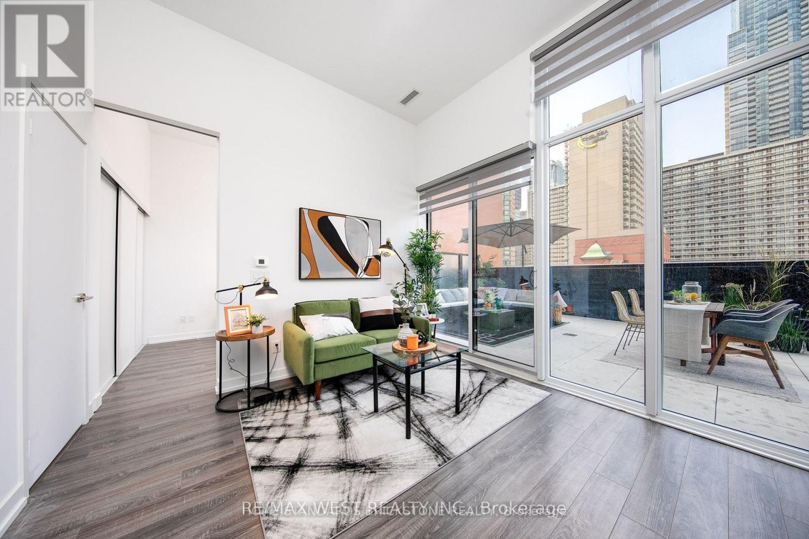 403 - 20 Edward Street, Toronto, Ontario  M5G 1C9 - Photo 1 - C13218492