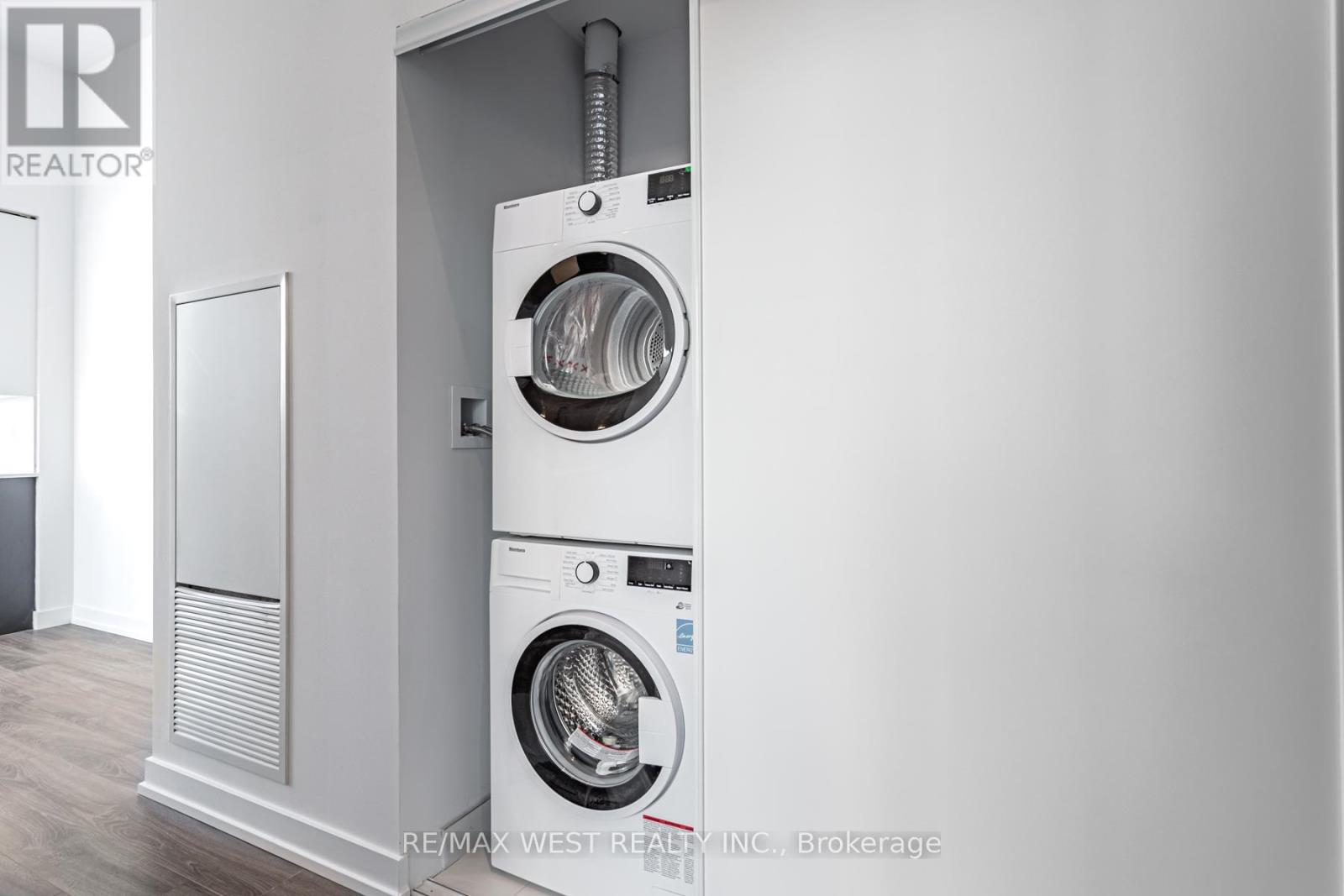 403 - 20 Edward Street, Toronto, Ontario  M5G 1C9 - Photo 9 - C13218492