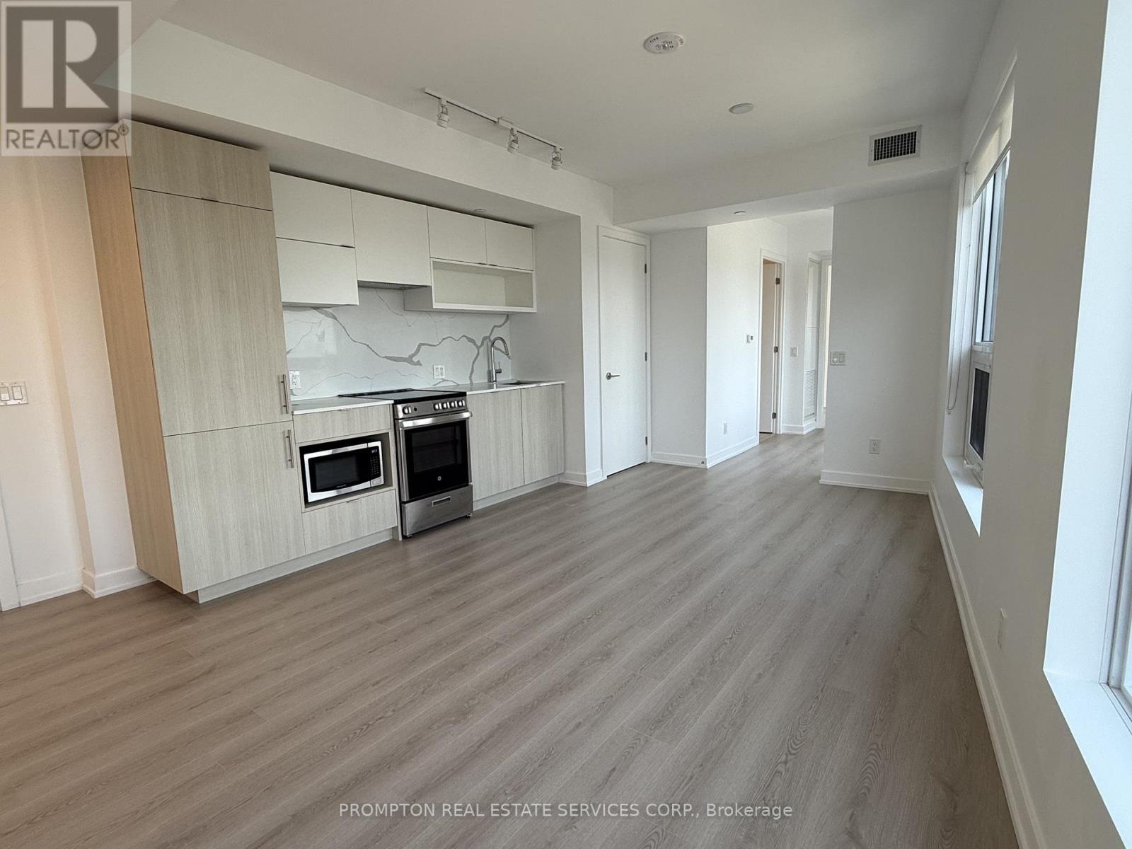 3206 - 100 Queen Street E, Toronto, Ontario  M5C 0B5 - Photo 2 - C13218512