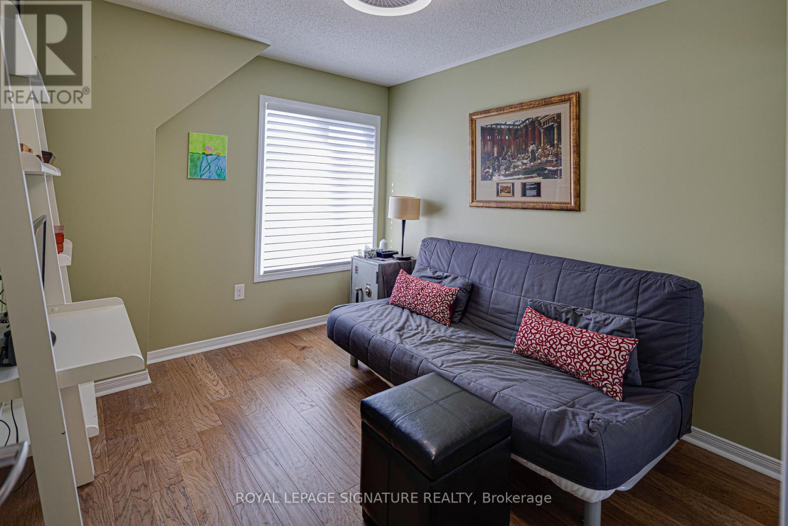 6 Collip Place, Toronto, Ontario  M4A 1Y3 - Photo 22 - C13218406