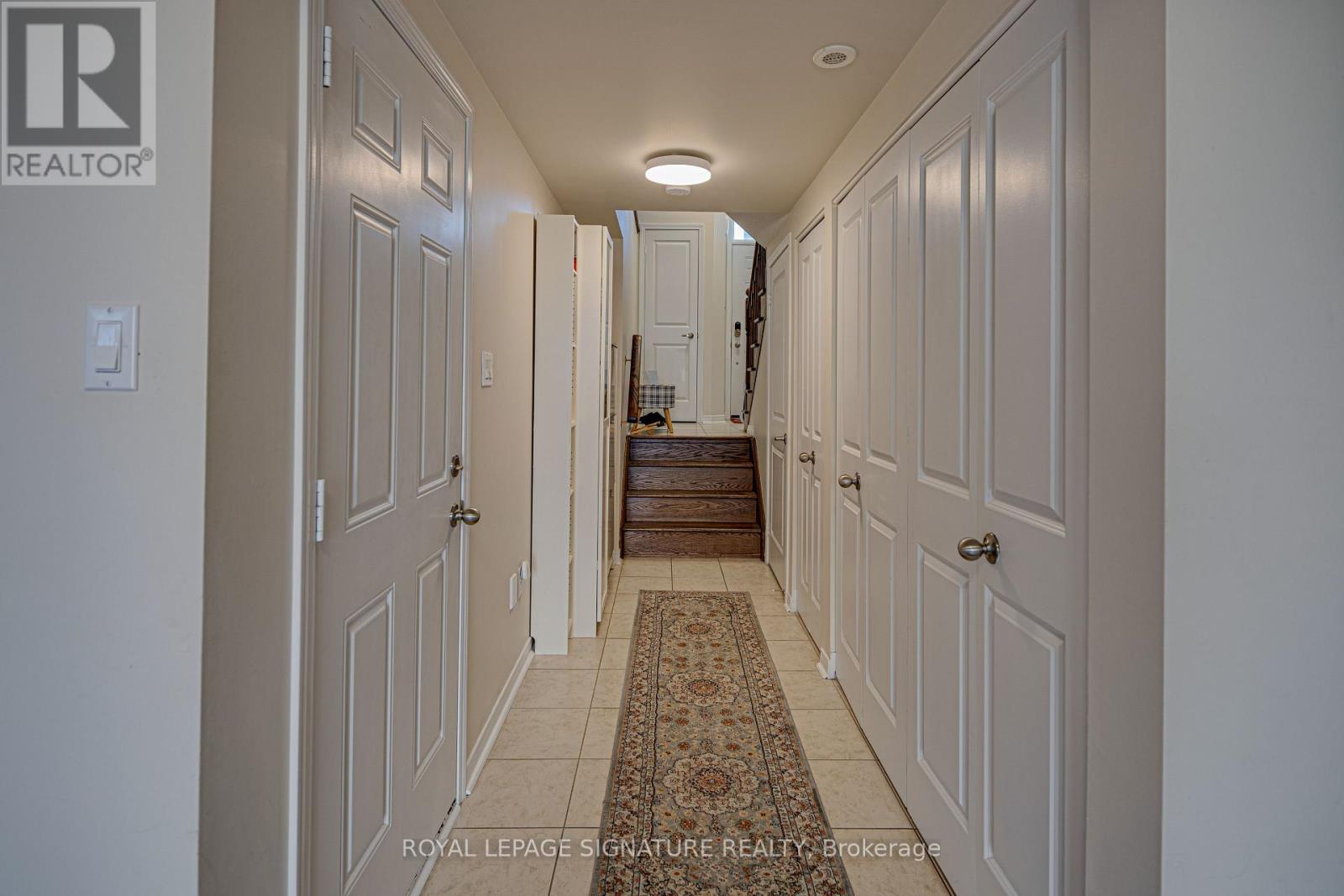 6 Collip Place, Toronto, Ontario  M4A 1Y3 - Photo 35 - C13218406