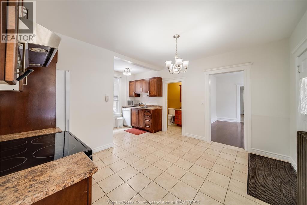 151 Curry Ave, Windsor, Ontario  N9B 2B4 - Photo 19 - 26008268
