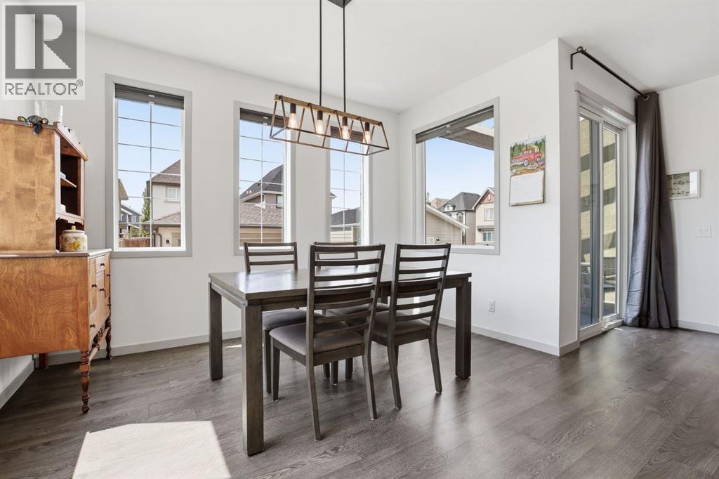 341 Marquis Heights Se, Calgary, Alberta  T3M 2A7 - Photo 17 - A2315969