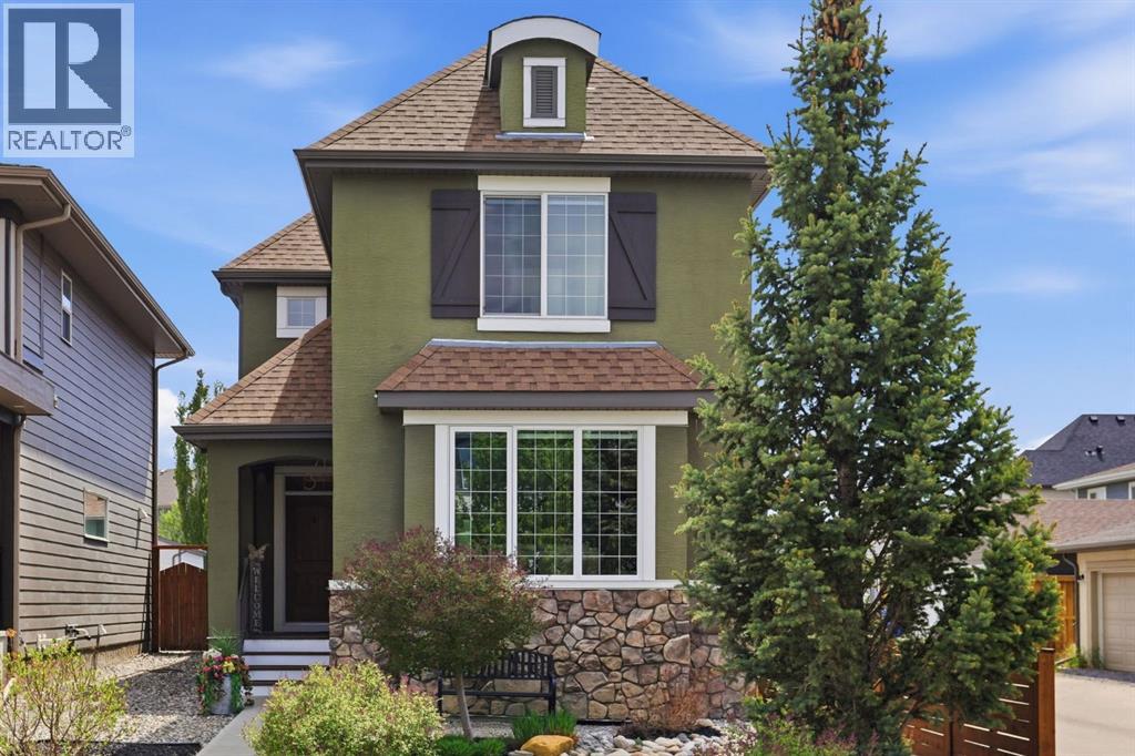 341 Marquis Heights Se, Calgary, Alberta  T3M 2A7 - Photo 1 - A2315969