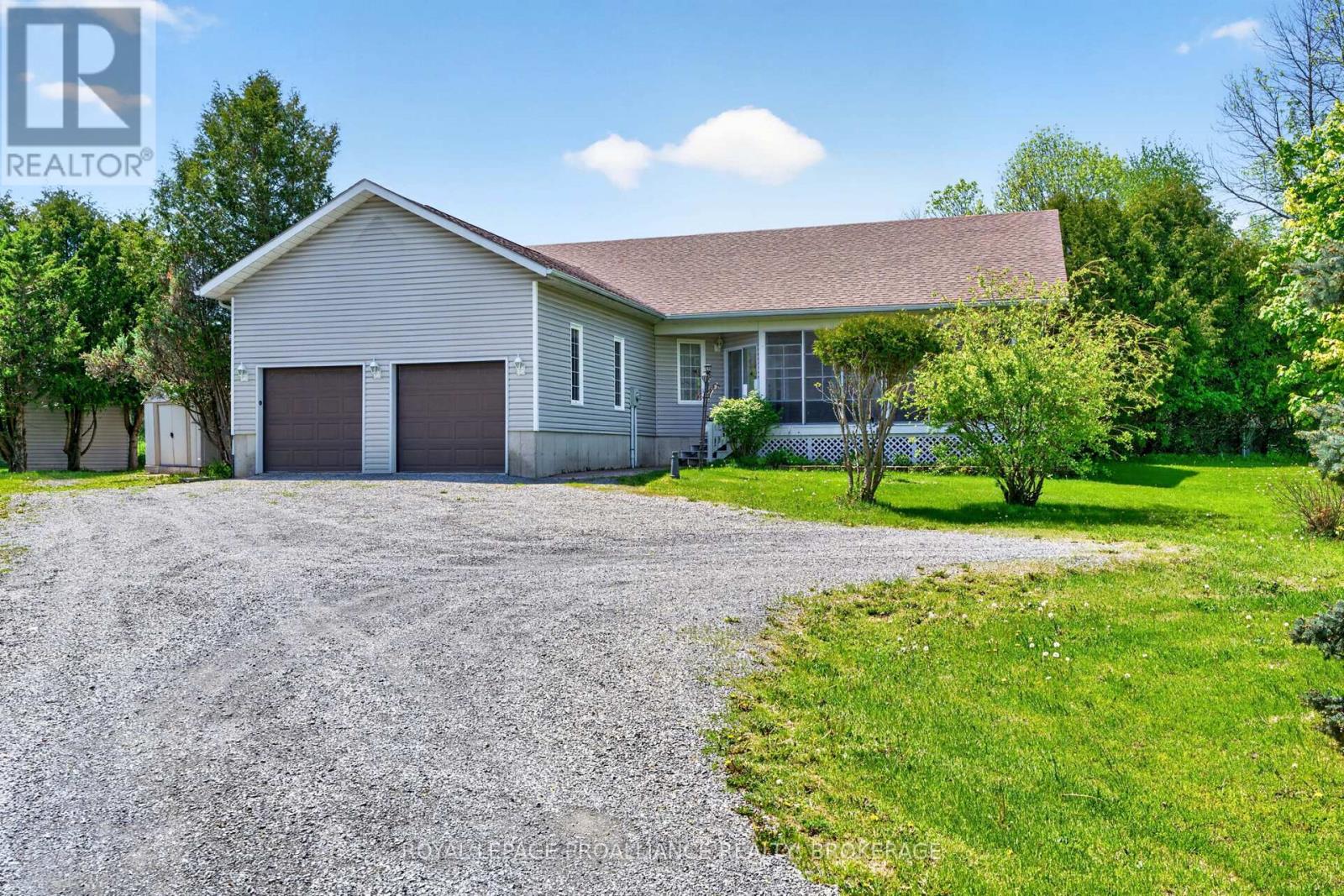 9727 HIGHWAY 42, Rideau Lakes, Ontario
